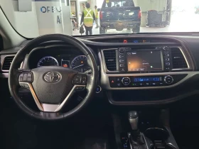 Toyota Highlander LIMITED/CARFAX/ДИСТР/+ ГУМИ И ДЖАНТИ/ПАНО | Auto.bg — изображение 10 Toyota Highlander LIMITED/CARFAX/ДИСТР/+ ГУМИ И ДЖАНТИ/ПАНО | Auto.bg — изображение 10