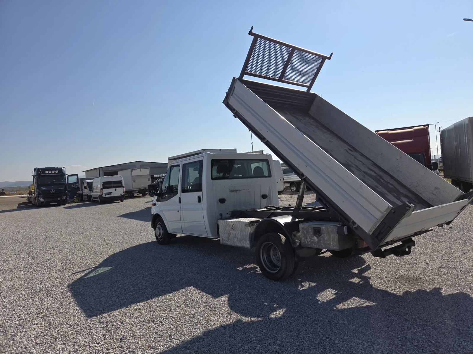 Ford Transit Dubal 3.30m - изображение 6 | Auto.bg Ford Transit Dubal 3.30m - изображение 6