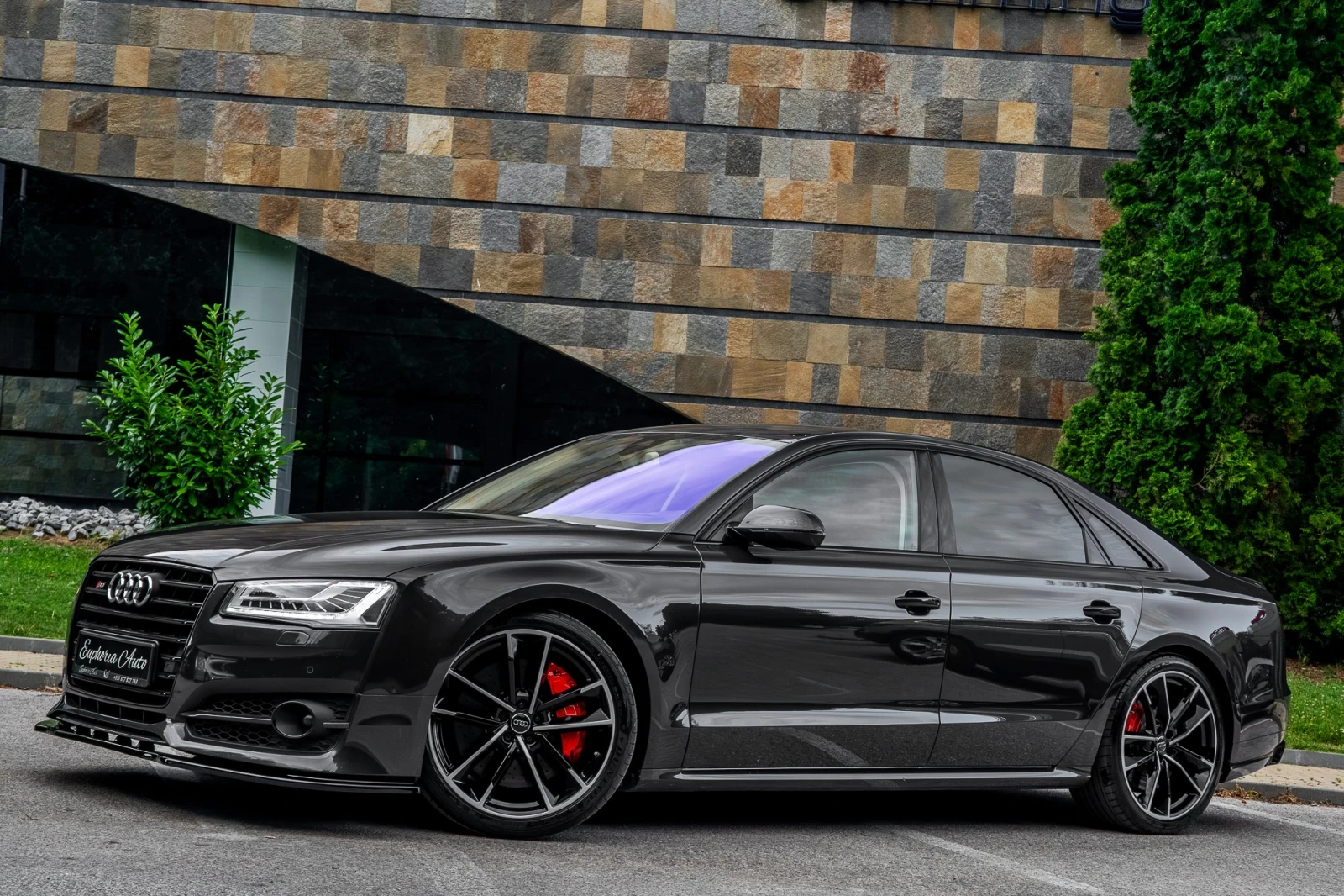 Audi S8 PLUS* ABT-730HP* MASSAGE* HEAD UP* BOSE* CARBON | Auto.bg — изображение 1 Audi S8 PLUS* ABT-730HP* MASSAGE* HEAD UP* BOSE* CARBON | Auto.bg — изображение 1