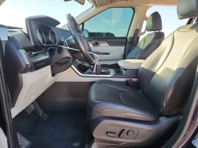 Kia Carnival * LX* 8-МЕСТА* БЕЗ УДАР* - 33333 лв. / 17042.89 € - 50966677 7 | Car24.bg Kia Carnival * LX* 8-МЕСТА* БЕЗ УДАР* - 33333 лв. / 17042.89 € - 50966677 7