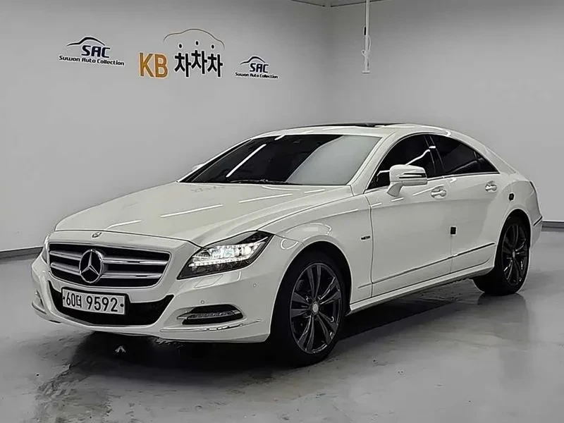 Mercedes-Benz CLS 350 Blue Efficiency | Auto.bg — изображение 1 Mercedes-Benz CLS 350 Blue Efficiency | Auto.bg — изображение 1