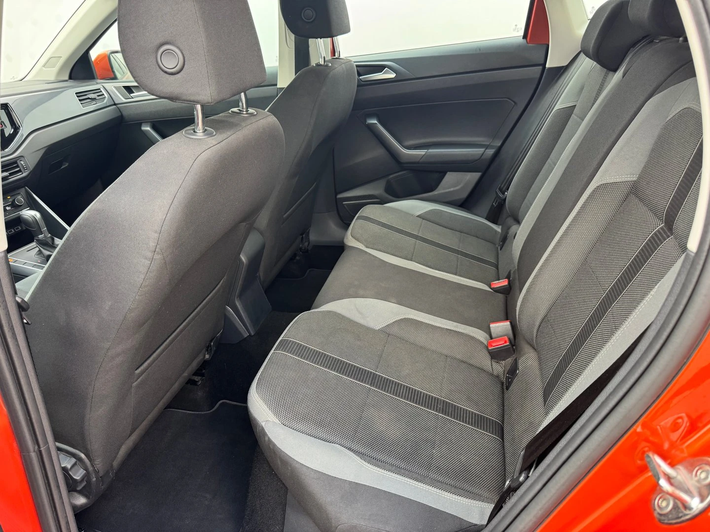 VW Polo Highline 1.0 TSI BMT DSG - изображение 7 | Auto.bg VW Polo Highline 1.0 TSI BMT DSG - изображение 7