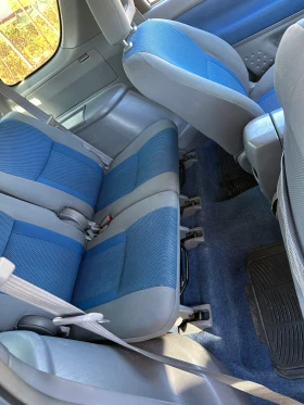 Toyota Rav4 undefined | Auto.bg — изображение 4 Toyota Rav4 undefined | Auto.bg — изображение 4