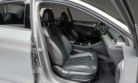 Kia K5 2.0* LPI* ПОДГРЕВ* КАМЕРА* КЕЙЛЕС* LANE* ASSIST* | Auto.bg — изображение 14 Kia K5 2.0* LPI* ПОДГРЕВ* КАМЕРА* КЕЙЛЕС* LANE* ASSIST* | Auto.bg — изображение 14