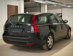 Volvo V50 * D2 * 115к.с * СЕРВИЗНА ИСТОРИЯ * МЪРТВА ТОЧКА * - 2800 € / 5476.32 лв. - 55968935 4 | Car24.bg Volvo V50 * D2 * 115к.с * СЕРВИЗНА ИСТОРИЯ * МЪРТВА ТОЧКА * - 2800 € / 5476.32 лв. - 55968935 4
