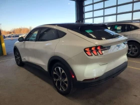 Ford Mustang Mach-E * Awd Select * CARFAX * | Auto.bg — изображение 4 Ford Mustang Mach-E * Awd Select * CARFAX * | Auto.bg — изображение 4