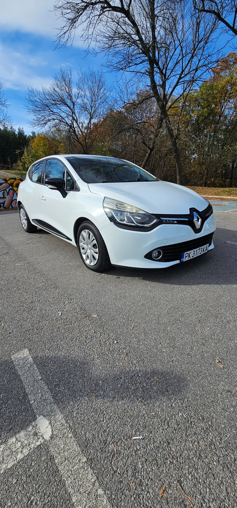 Renault Clio - 7600 лв. / 3885.82 € - 42956313 1 | Car24.bg Renault Clio - 7600 лв. / 3885.82 € - 42956313 1