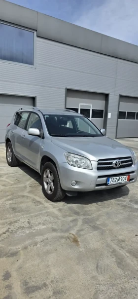 Toyota Rav4 2.2 D-4D / 6ск / 4x4 - 5800 € / 11343.81 лв. - 42146606 2 | Car24.bg Toyota Rav4 2.2 D-4D / 6ск / 4x4 - 5800 € / 11343.81 лв. - 42146606 2