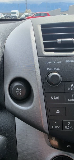 Toyota Rav4 2.2 D-4D / 6ск / 4x4 - 5800 € / 11343.81 лв. - 42146606 16 | Car24.bg Toyota Rav4 2.2 D-4D / 6ск / 4x4 - 5800 € / 11343.81 лв. - 42146606 16