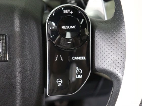 Land Rover Range Rover Velar D300 R-DYNAMIC SE| PANO| WHITE INT| AIR | Auto.bg — изображение 11 Land Rover Range Rover Velar D300 R-DYNAMIC SE| PANO| WHITE INT| AIR | Auto.bg — изображение 11