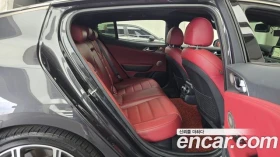 Kia Stinger 3.3 GT 2WD| 360| HEAD UP| LEXICON| PANO| ОБДУХВАНE | Auto.bg — изображение 13 Kia Stinger 3.3 GT 2WD| 360| HEAD UP| LEXICON| PANO| ОБДУХВАНE | Auto.bg — изображение 13