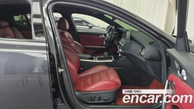 Kia Stinger 3.3 GT 2WD| 360| HEAD UP| LEXICON| PANO| ОБДУХВАНE | Auto.bg — изображение 12 Kia Stinger 3.3 GT 2WD| 360| HEAD UP| LEXICON| PANO| ОБДУХВАНE | Auto.bg — изображение 12