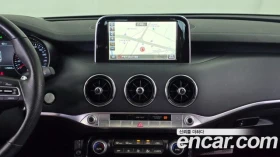 Kia Stinger 3.3 GT 2WD| 360| HEAD UP| LEXICON| PANO| ОБДУХВАНE | Auto.bg — изображение 8 Kia Stinger 3.3 GT 2WD| 360| HEAD UP| LEXICON| PANO| ОБДУХВАНE | Auto.bg — изображение 8