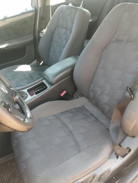 Mercedes-Benz C 250 - 1650 € / 3227.12 лв. - 54044540 2 | Car24.bg Mercedes-Benz C 250 - 1650 € / 3227.12 лв. - 54044540 2