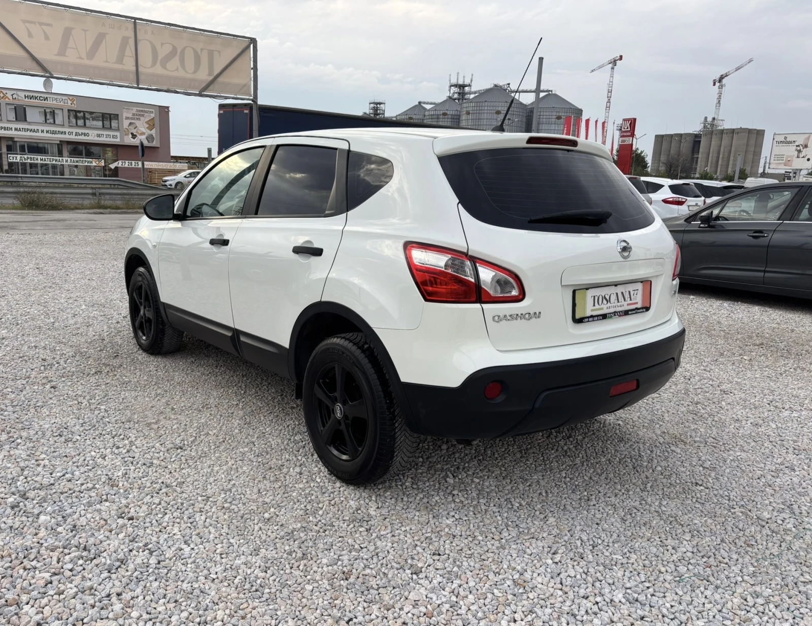 Nissan Qashqai 1.5dci* FACE * Euro 5 * Лизинг *  - изображение 3 | Auto.bg Nissan Qashqai 1.5dci* FACE * Euro 5 * Лизинг *  - изображение 3