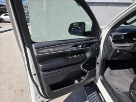 Jeep Grand Wagoneer 5.7L V8 | Auto.bg — изображение 9 Jeep Grand Wagoneer 5.7L V8 | Auto.bg — изображение 9