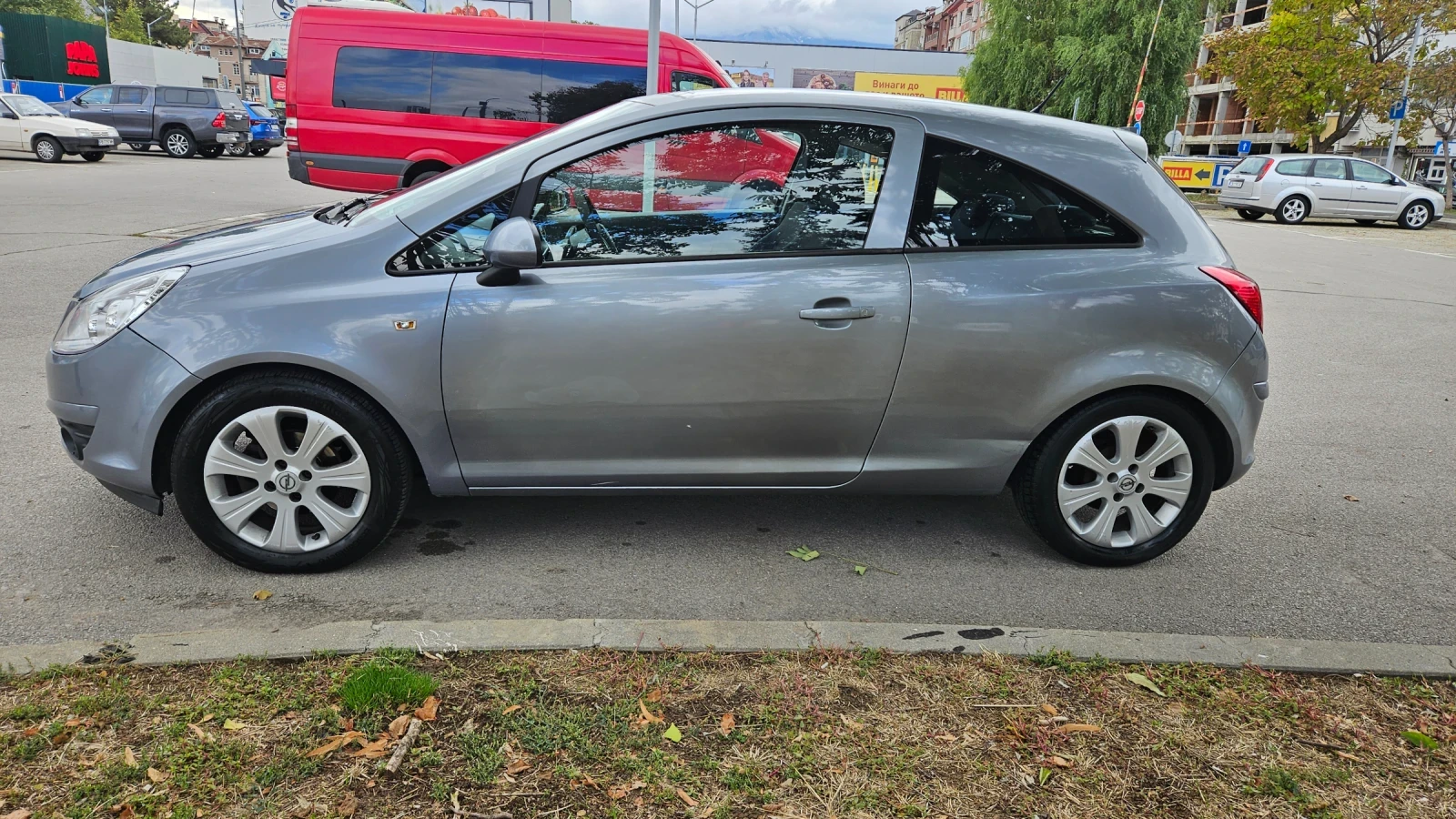Opel Corsa Corsa D 1.2 БЕНЗИН/ГАЗ - изображение 7 | Auto.bg Opel Corsa Corsa D 1.2 БЕНЗИН/ГАЗ - изображение 7