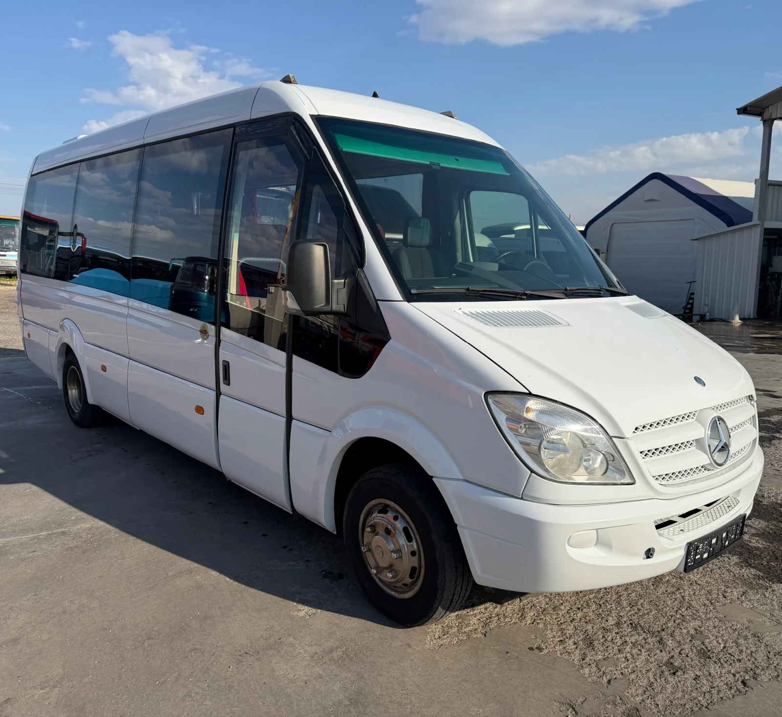 Mercedes-Benz Sprinter 518 XXL v6 20м | Auto.bg — изображение 1 Mercedes-Benz Sprinter 518 XXL v6 20м | Auto.bg — изображение 1