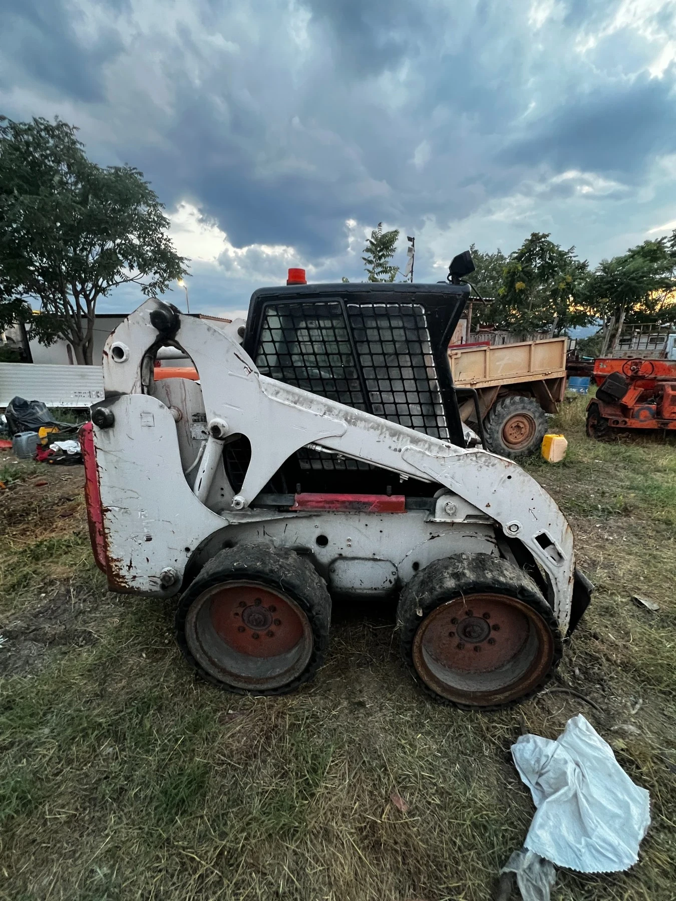 Мини челни товарачи Bobcat 773 | Auto.bg — изображение 1 Мини челни товарачи Bobcat 773 | Auto.bg — изображение 1