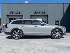 Volvo V90 Cross Country ULTRA* Harman Kardon^Luxury Wagon^CPORate fr 3.49% | Auto.bg — изображение 5 Volvo V90 Cross Country ULTRA* Harman Kardon^Luxury Wagon^CPORate fr 3.49% | Auto.bg — изображение 5