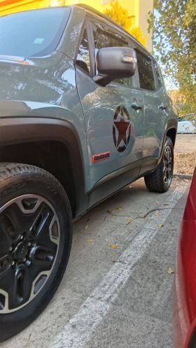 Jeep Renegade Trail hawk | Auto.bg — изображение 12 Jeep Renegade Trail hawk | Auto.bg — изображение 12
