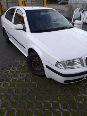 Skoda Octavia - 2900 € / 5671.91 лв. - 70711125 4 | Car24.bg Skoda Octavia - 2900 € / 5671.91 лв. - 70711125 4