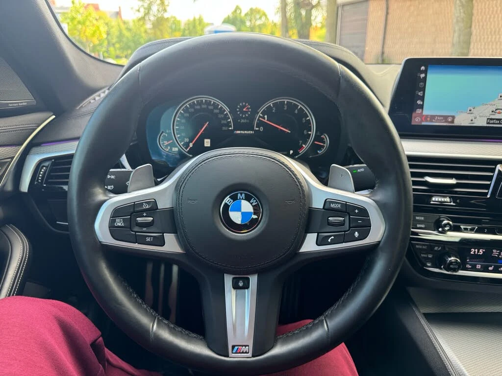 BMW 550 M550I HARMAN/KARDON* BLINDSPOT* HEAD-UP* CARPLAY*  - изображение 10 | Auto.bg BMW 550 M550I HARMAN/KARDON* BLINDSPOT* HEAD-UP* CARPLAY*  - изображение 10