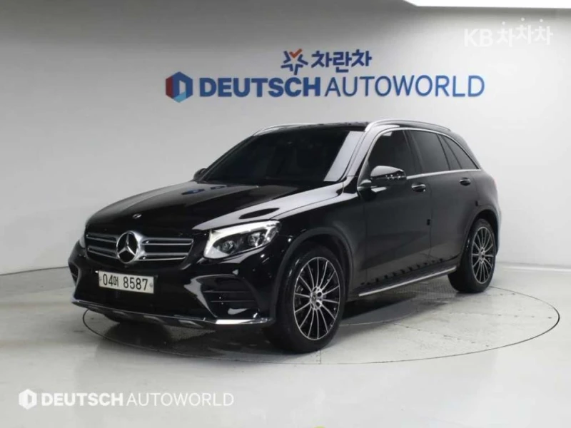 Mercedes-Benz GLC 300 4MATIC AMG LINE HEAD UP PANORAMA CAMERA BURMESTER - 21470 € / 41991.67 лв. - 64135877 1 | Car24.bg Mercedes-Benz GLC 300 4MATIC AMG LINE HEAD UP PANORAMA CAMERA BURMESTER - 21470 € / 41991.67 лв. - 64135877 1