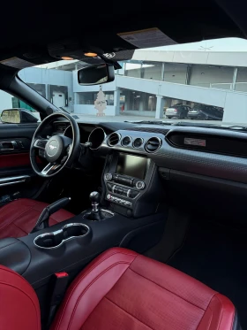 Ford Mustang Mustang GT Premium + Performance Package - 54000 лв. / 27609.76 € - 64943100 7 | Car24.bg Ford Mustang Mustang GT Premium + Performance Package - 54000 лв. / 27609.76 € - 64943100 7