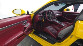 Porsche Cayman 718* 2.5* GTS* CHRONO* ОБДУХВАНЕ* КАМЕРА* - 40300 € / 78819.95 лв. - 20046402 8 | Car24.bg Porsche Cayman 718* 2.5* GTS* CHRONO* ОБДУХВАНЕ* КАМЕРА* - 40300 € / 78819.95 лв. - 20046402 8