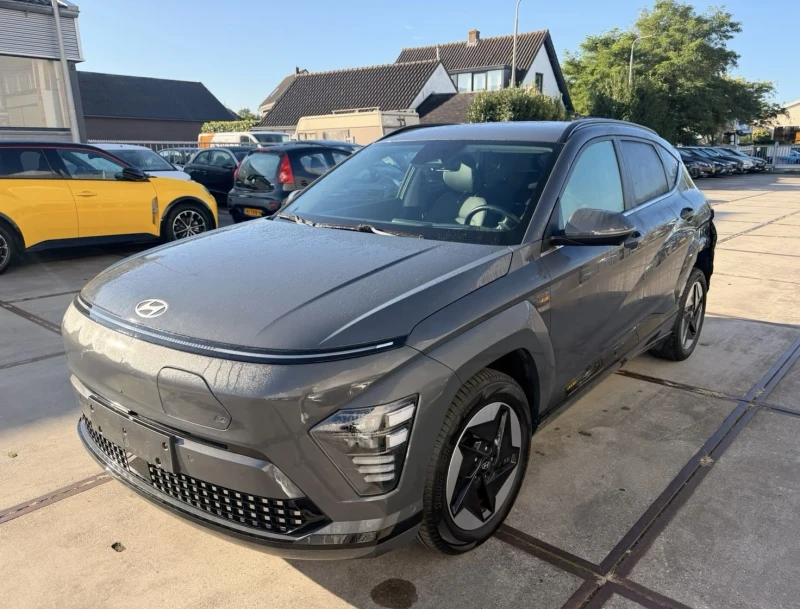 Hyundai Kona 65, 4kWh N-line - 21111 € - 75568095 1 | Car24.bg Hyundai Kona 65, 4kWh N-line - 21111 € - 75568095 1