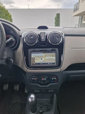 Dacia Lodgy 1.5 / 90 к. с. НАВИГАЦИЯ - 9400 лв. / 4806.14 € - 13470017 12 | Car24.bg Dacia Lodgy 1.5 / 90 к. с. НАВИГАЦИЯ - 9400 лв. / 4806.14 € - 13470017 12