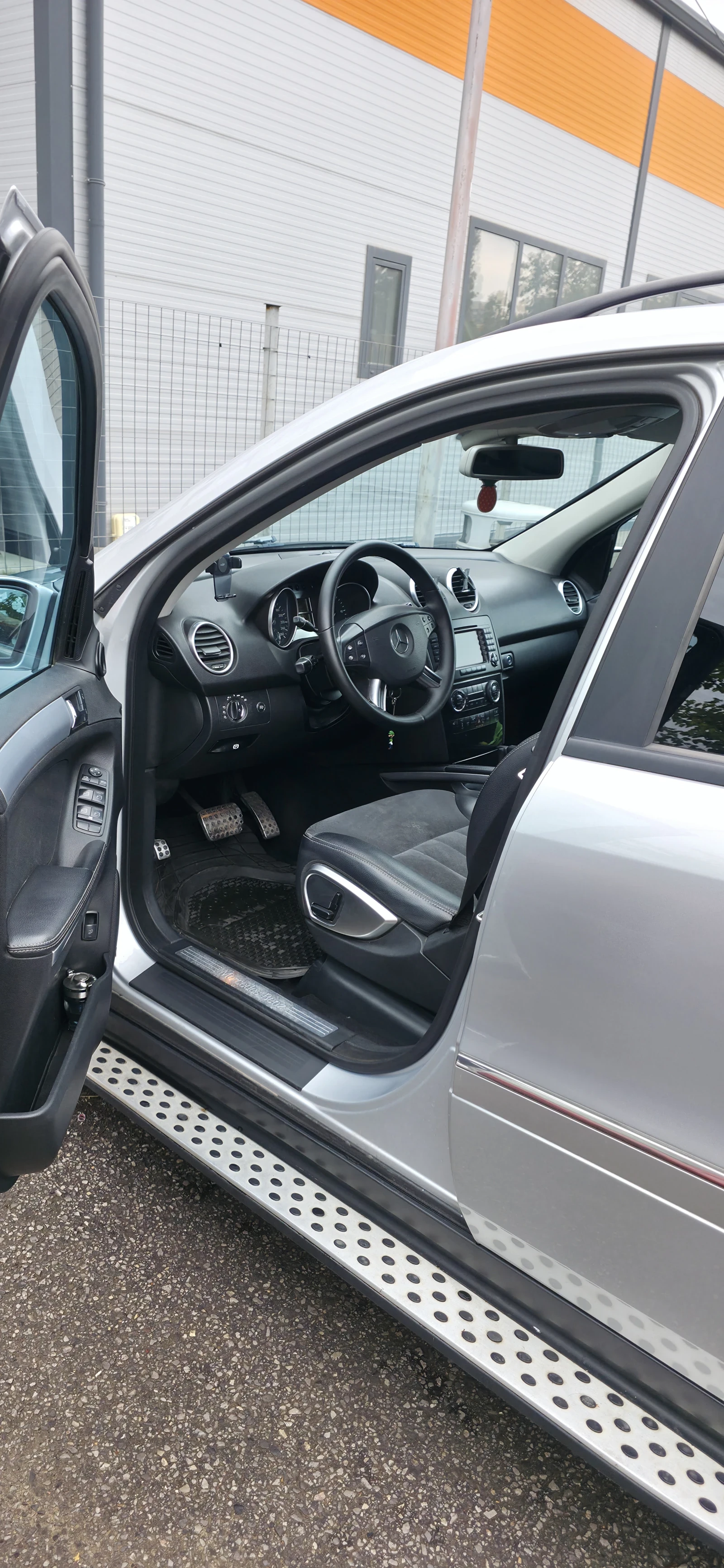 Mercedes-Benz ML 320 ML 320 CDI - изображение 5 | Auto.bg Mercedes-Benz ML 320 ML 320 CDI - изображение 5