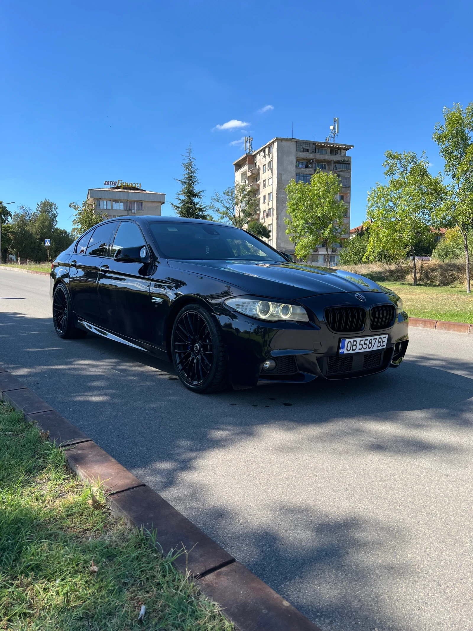 BMW 535 | M-PACK| | SHADOW LINE| | HEAD UP DISPLAY|  - изображение 5 | Auto.bg BMW 535 | M-PACK| | SHADOW LINE| | HEAD UP DISPLAY|  - изображение 5