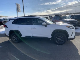 Toyota Rav4 LE* Premium Audio* Подгрев* Keyless* NAVI* - Car24.bg Toyota Rav4 LE* Premium Audio* Подгрев* Keyless* NAVI*