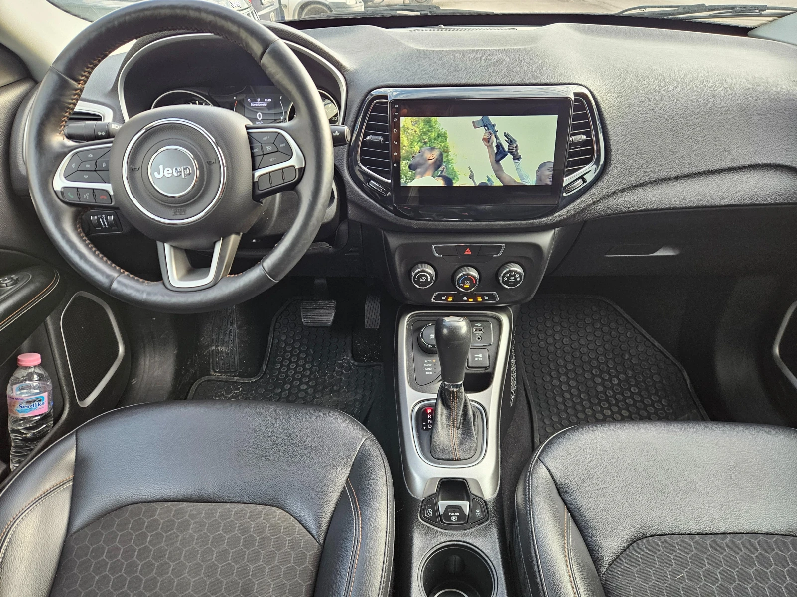 Jeep Compass 2.4L LATITUDE 4x4 - изображение 7 | Auto.bg Jeep Compass 2.4L LATITUDE 4x4 - изображение 7