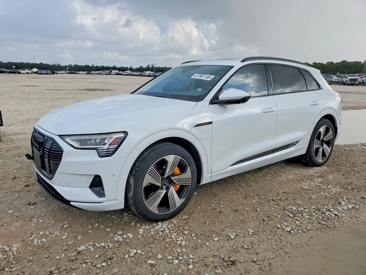 Audi E-Tron 55 PREMIUM PLUS QUATTRO | Auto.bg — изображение 1 Audi E-Tron 55 PREMIUM PLUS QUATTRO | Auto.bg — изображение 1
