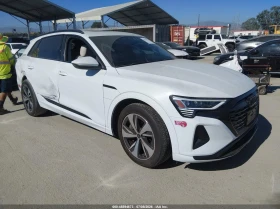 Audi Q8 E-Tron Premium Quattro