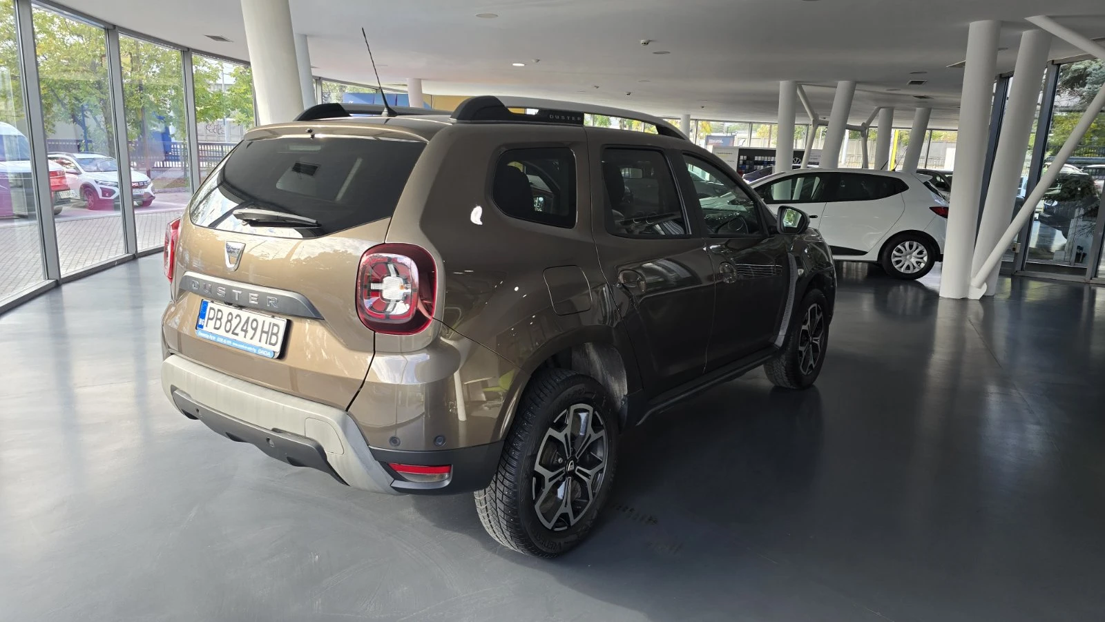 Dacia Duster 1.3 TCE - изображение 4 | Auto.bg Dacia Duster 1.3 TCE - изображение 4