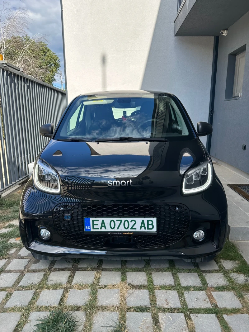 Smart Fortwo EQ Panorama - 15390 € - 37975537 1 | Car24.bg Smart Fortwo EQ Panorama - 15390 € - 37975537 1