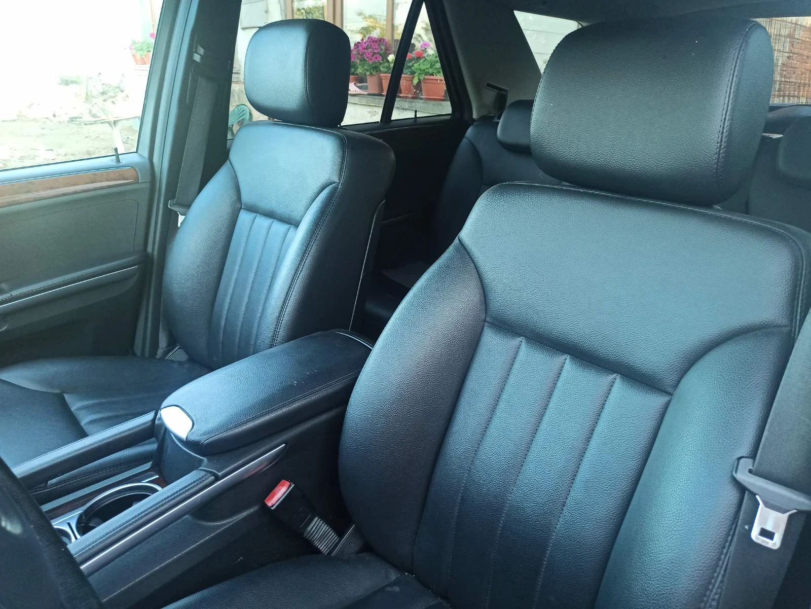 Mercedes-Benz ML 550  - изображение 3 | Auto.bg Mercedes-Benz ML 550  - изображение 3