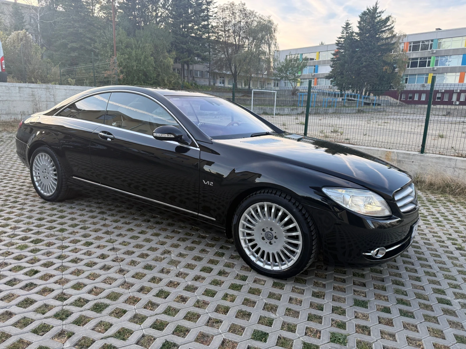 Mercedes-Benz CL 600 V12 | Auto.bg — изображение 1 Mercedes-Benz CL 600 V12 | Auto.bg — изображение 1