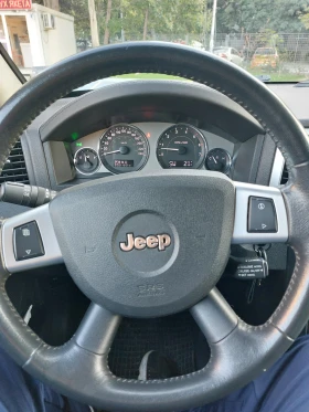 Jeep Grand cherokee undefined | Auto.bg — изображение 9 Jeep Grand cherokee undefined | Auto.bg — изображение 9