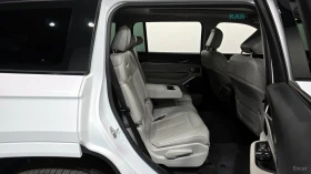 Jeep Cherokee OVERLAND 4х4 Head-up 360 Панорама Обдухване - 24600 € / 48113.42 лв. - 46107458 12 | Car24.bg Jeep Cherokee OVERLAND 4х4 Head-up 360 Панорама Обдухване - 24600 € / 48113.42 лв. - 46107458 12