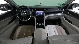 Jeep Cherokee OVERLAND 4х4 Head-up 360 Панорама Обдухване - 24600 € / 48113.42 лв. - 46107458 7 | Car24.bg Jeep Cherokee OVERLAND 4х4 Head-up 360 Панорама Обдухване - 24600 € / 48113.42 лв. - 46107458 7