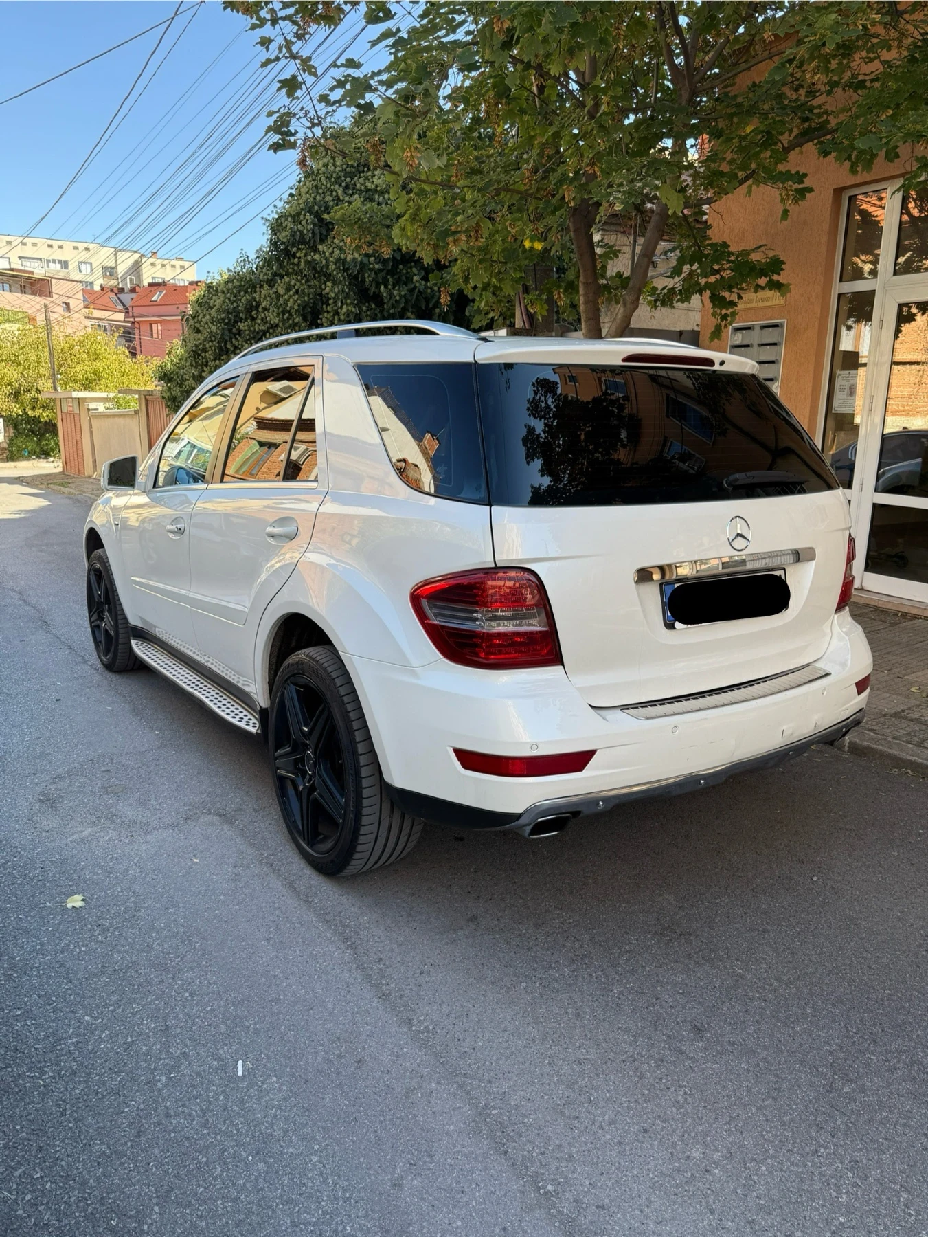 Mercedes-Benz ML 350 GRAND EDITION - изображение 2 | Auto.bg Mercedes-Benz ML 350 GRAND EDITION - изображение 2