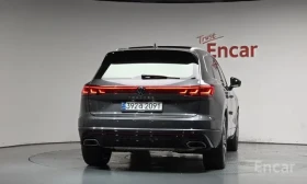 VW Touareg 3.0TDI R LINE FACELIFT FULL ОБДУХВАНЕ 360 DYNAUDIO | Auto.bg — изображение 4 VW Touareg 3.0TDI R LINE FACELIFT FULL ОБДУХВАНЕ 360 DYNAUDIO | Auto.bg — изображение 4
