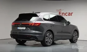 VW Touareg 3.0TDI R LINE FACELIFT FULL ОБДУХВАНЕ 360 DYNAUDIO | Auto.bg — изображение 3 VW Touareg 3.0TDI R LINE FACELIFT FULL ОБДУХВАНЕ 360 DYNAUDIO | Auto.bg — изображение 3