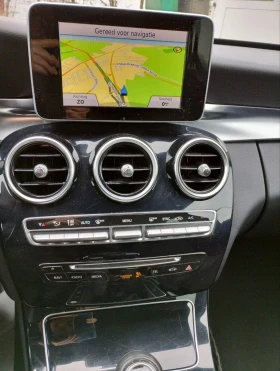 Mercedes-Benz C 220 C 220 D EURO 6 - 9998 € / 19554.39 лв. - 61852462 8 | Car24.bg Mercedes-Benz C 220 C 220 D EURO 6 - 9998 € / 19554.39 лв. - 61852462 8