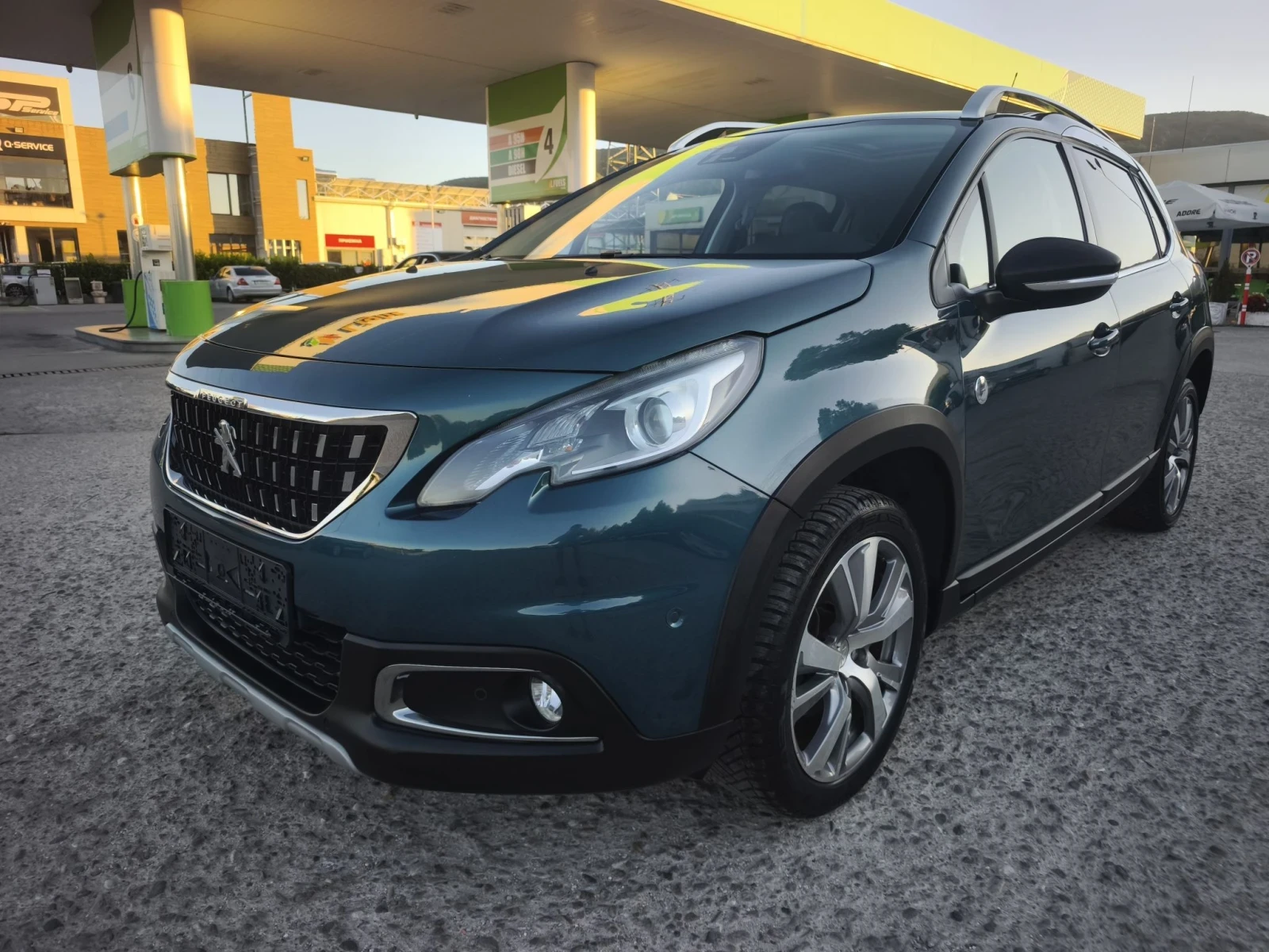 Peugeot 2008 1.6HDI 120kc CROSSCITY FULL SERVICE IN PEUGEOT | Auto.bg — изображение 1 Peugeot 2008 1.6HDI 120kc CROSSCITY FULL SERVICE IN PEUGEOT | Auto.bg — изображение 1